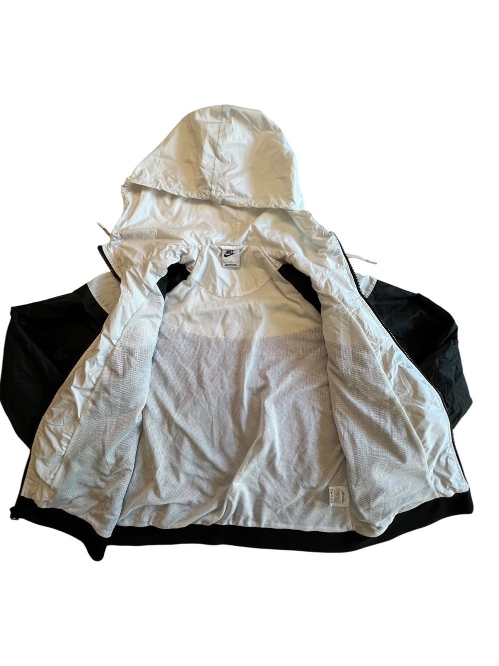 Nike Women's Sportswear Windrunner Jacket in Black and White Size Medium - Picture 5 of 11
